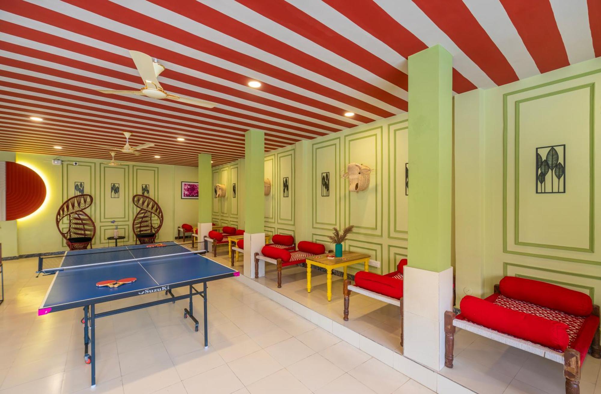 The Hosteller Rishikesh, Ganges Екстериор снимка