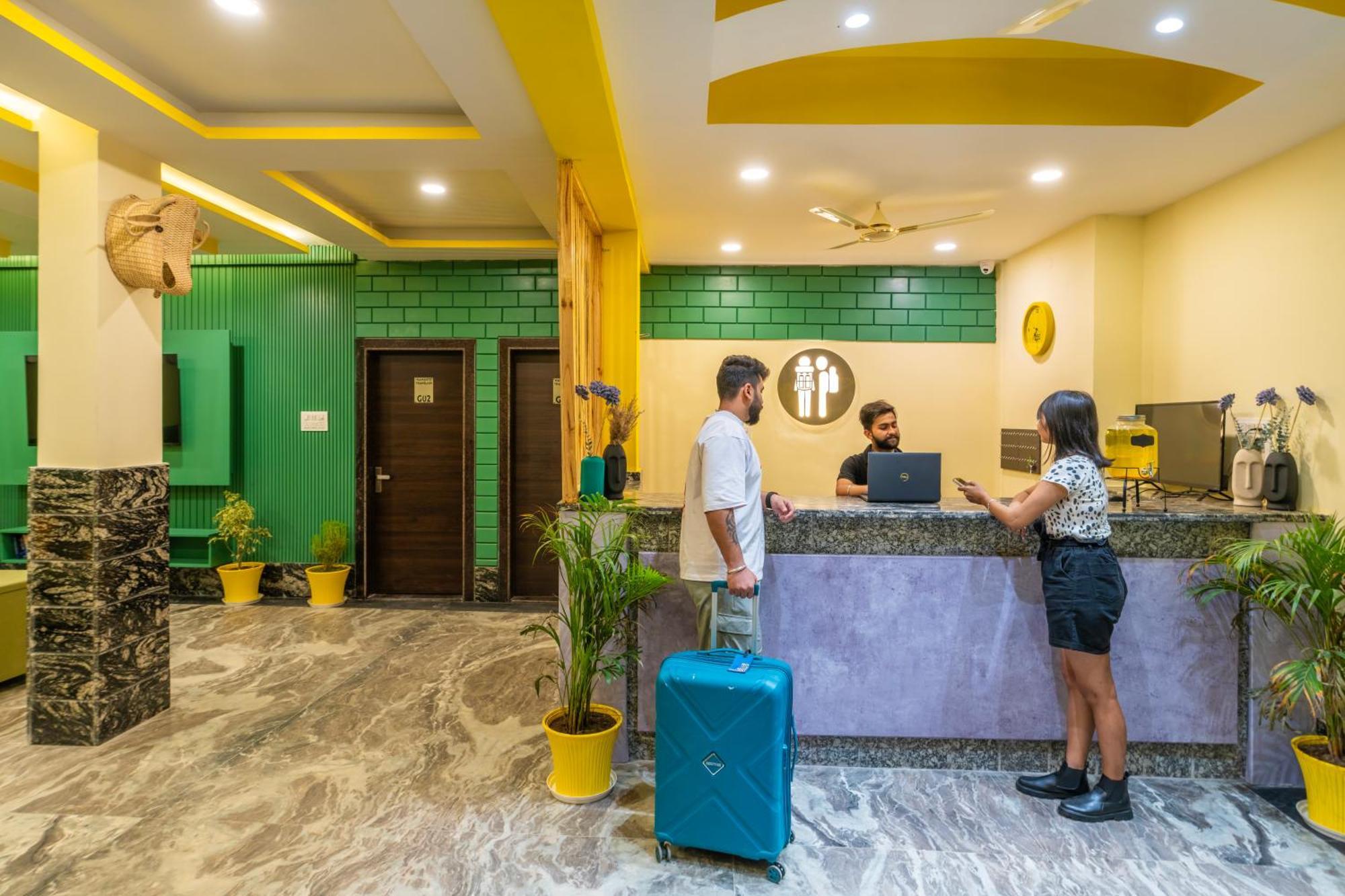 The Hosteller Rishikesh, Ganges Екстериор снимка